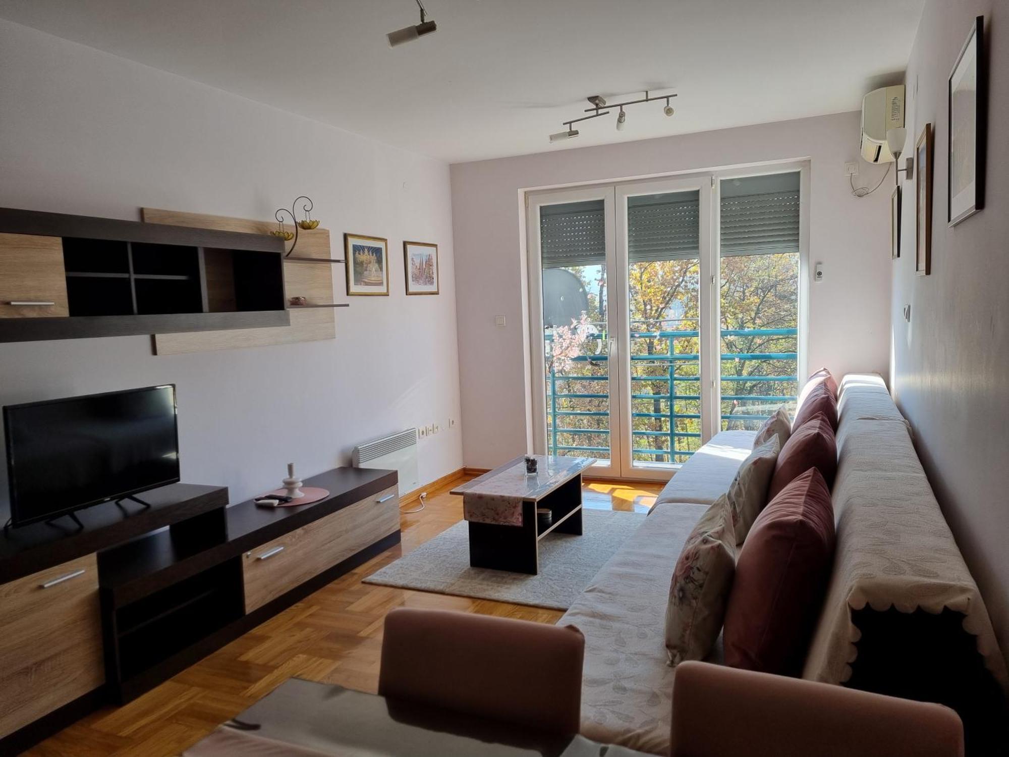 Studio Apartman Zvezdana Noc Vrnjačka Banja Buitenkant foto